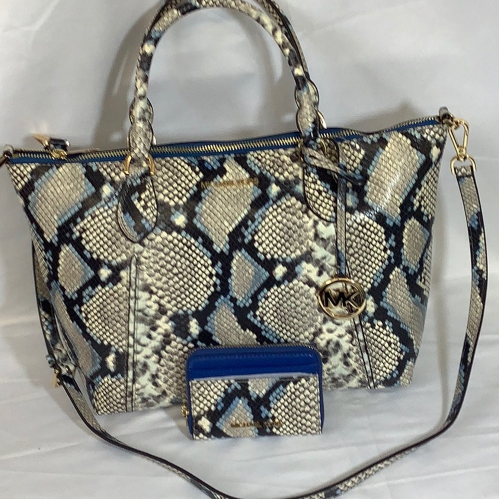 NWT Michael Kors Lenox lg satchel/wallet set